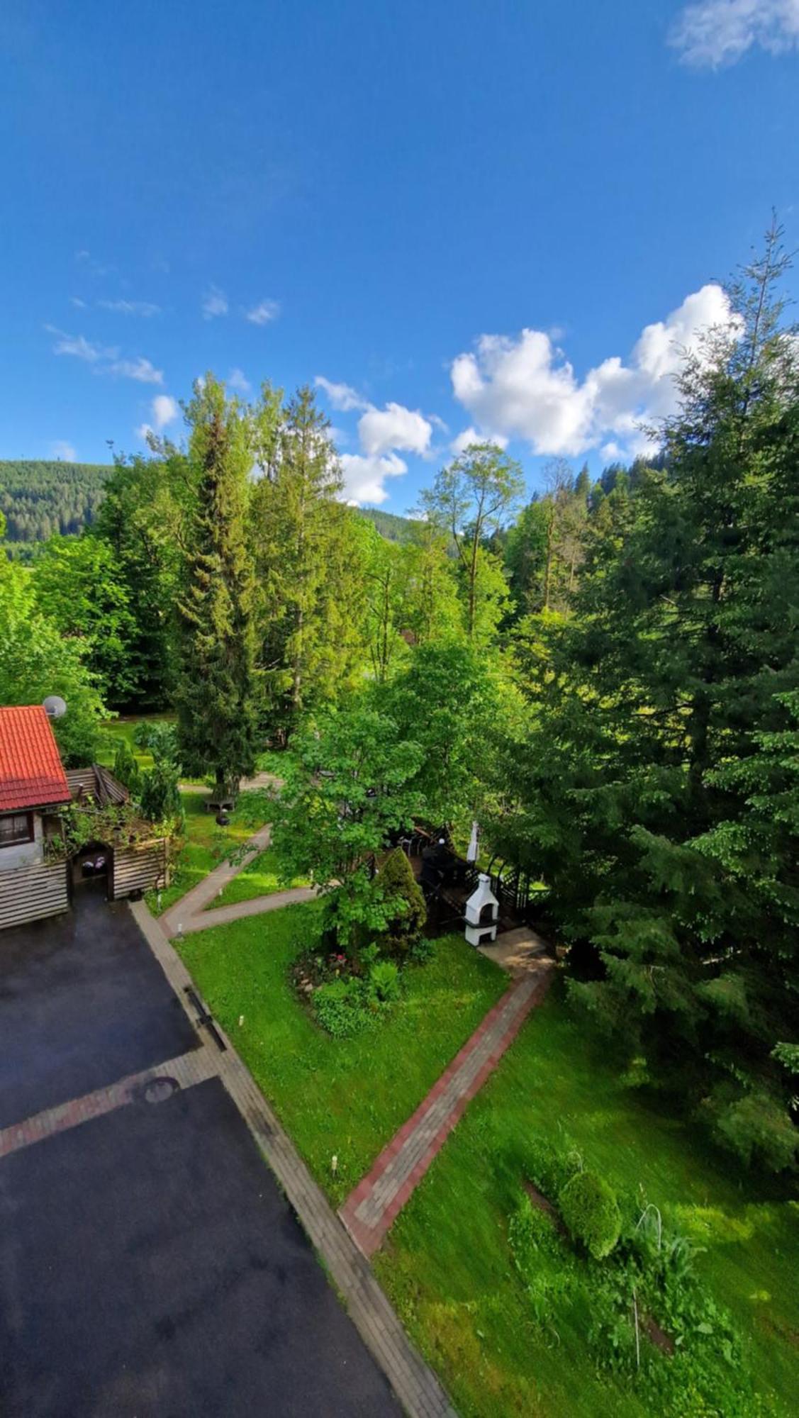 Schwanen-Resort Отель Байрсброн